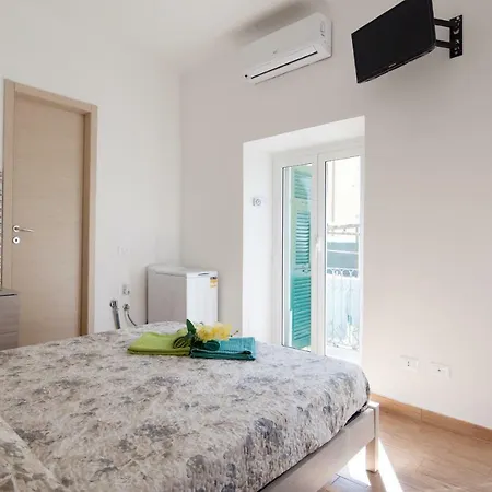 Guest house M.a.m. Spezia *